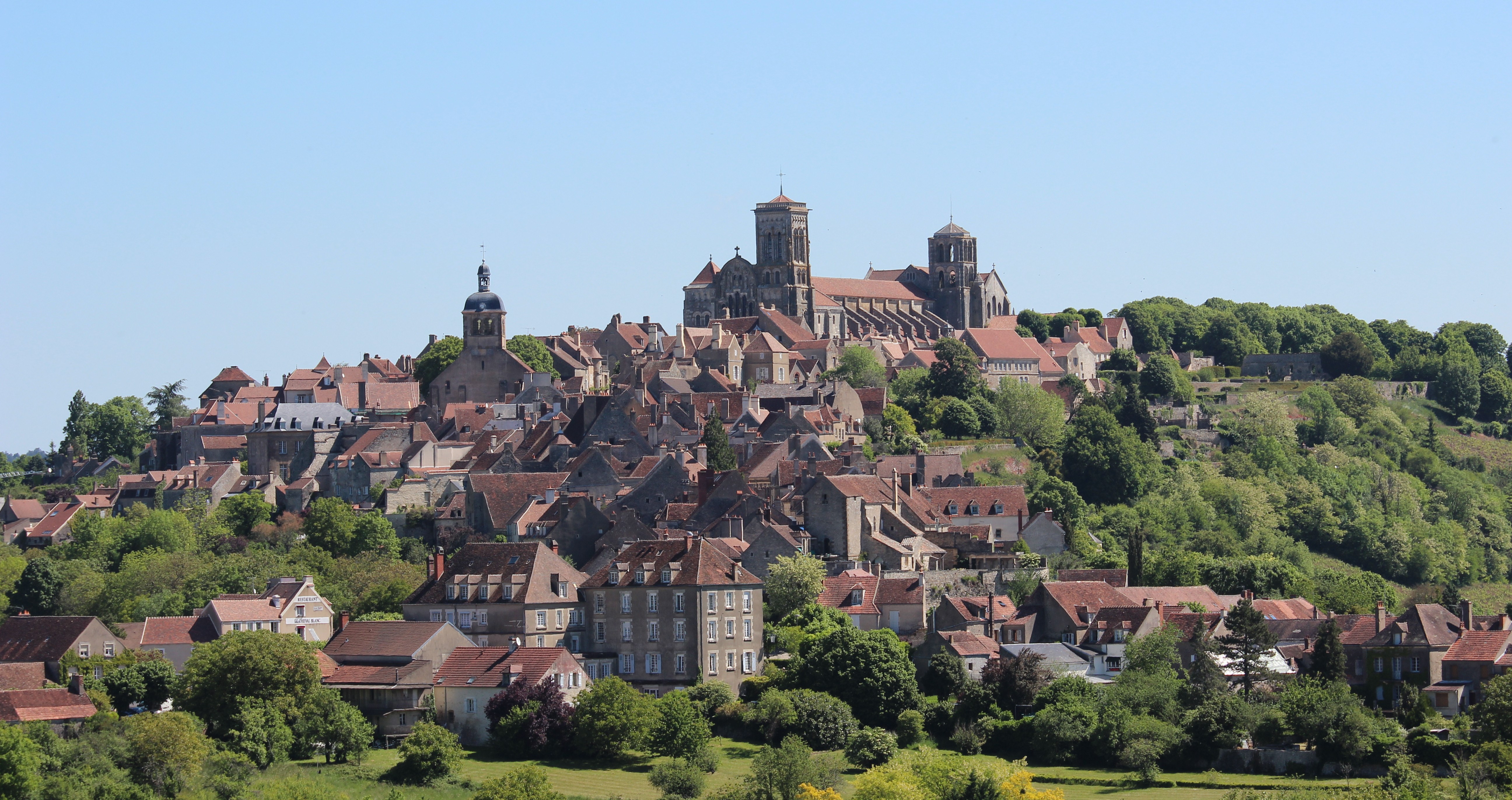 Vézelay village Bourgogne