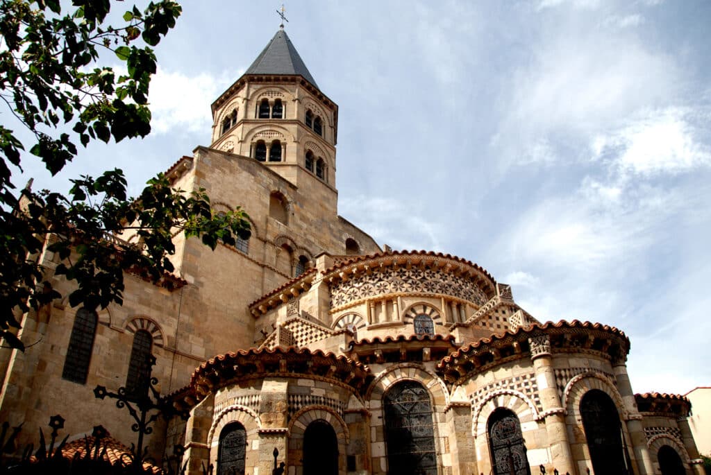 La Basilique Notre-dame du Port Clermont-Ferrand