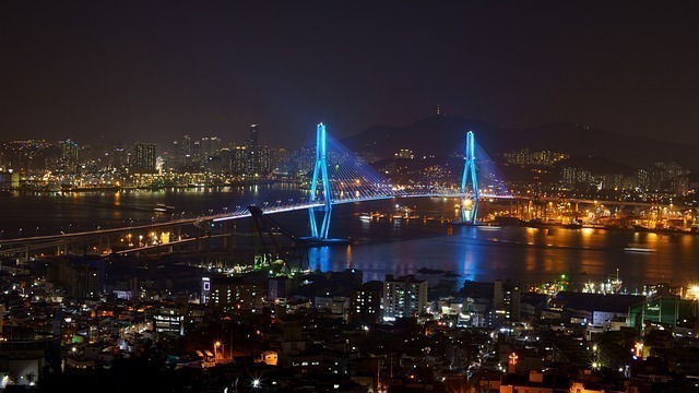 Ville du Busan vue de nuit