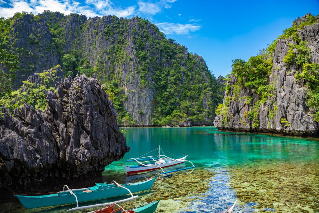 Le lac Kayangan Philippines