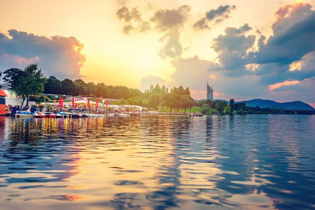 Donauinsel Vienne coucher de soleil