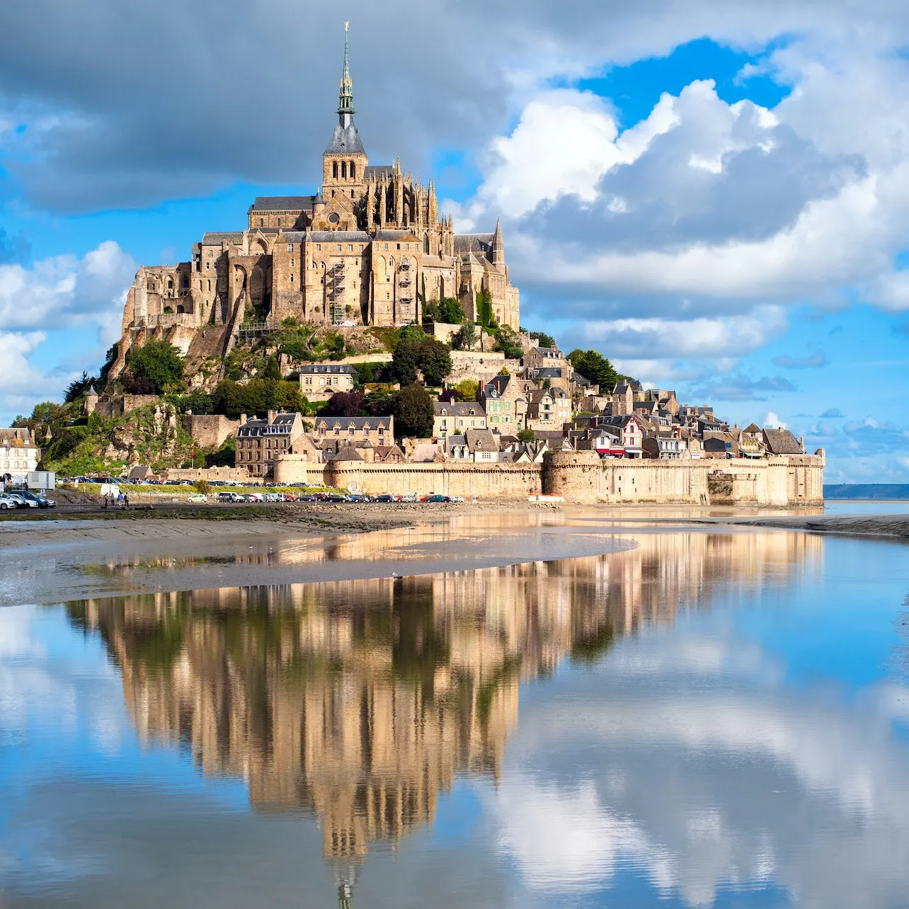 Mont Saint-Michel : Excursion d'une journée depuis Paris avec un guide en chair et en os