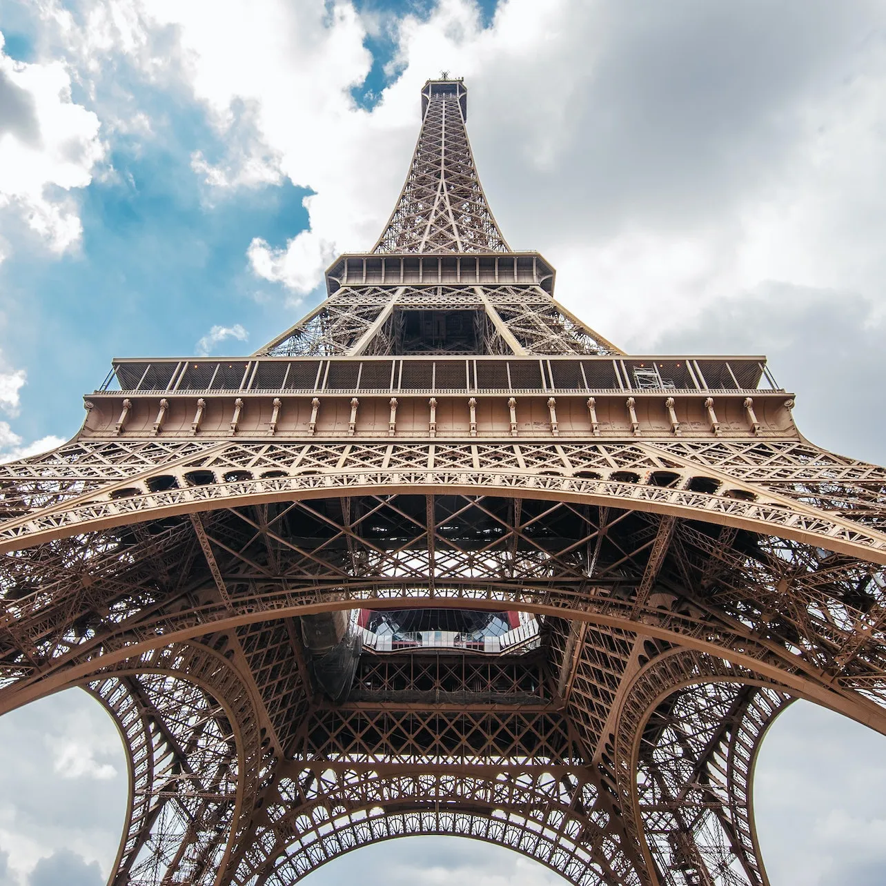 Visite du sommet de la Tour Eiffel avec un guide