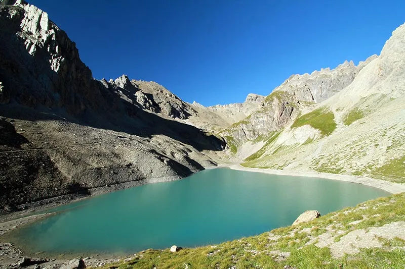 Illustration du guide: Les plus beaux lacs des Alpes à absolument voir !