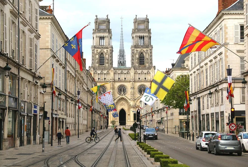 Image de couverture illustrant la destination Orléans
