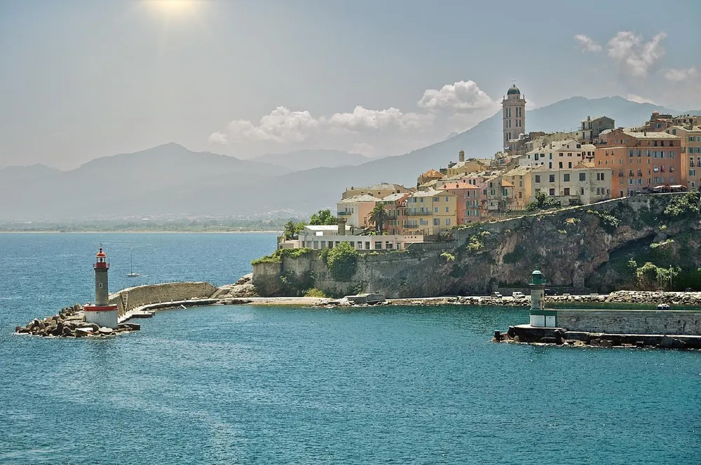 Image de couverture illustrant la destination Bastia