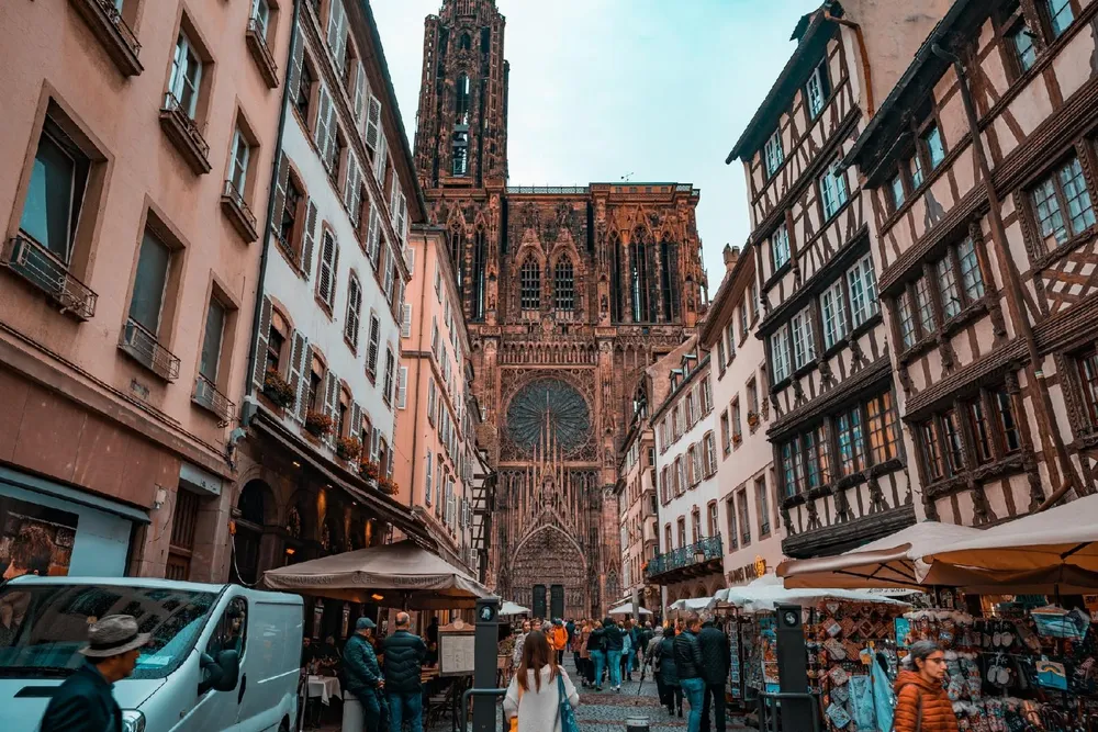 Image de couverture illustrant la destination Strasbourg