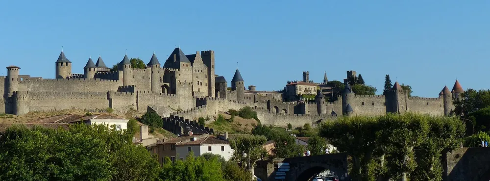 Image de couverture illustrant la destination Carcassonne