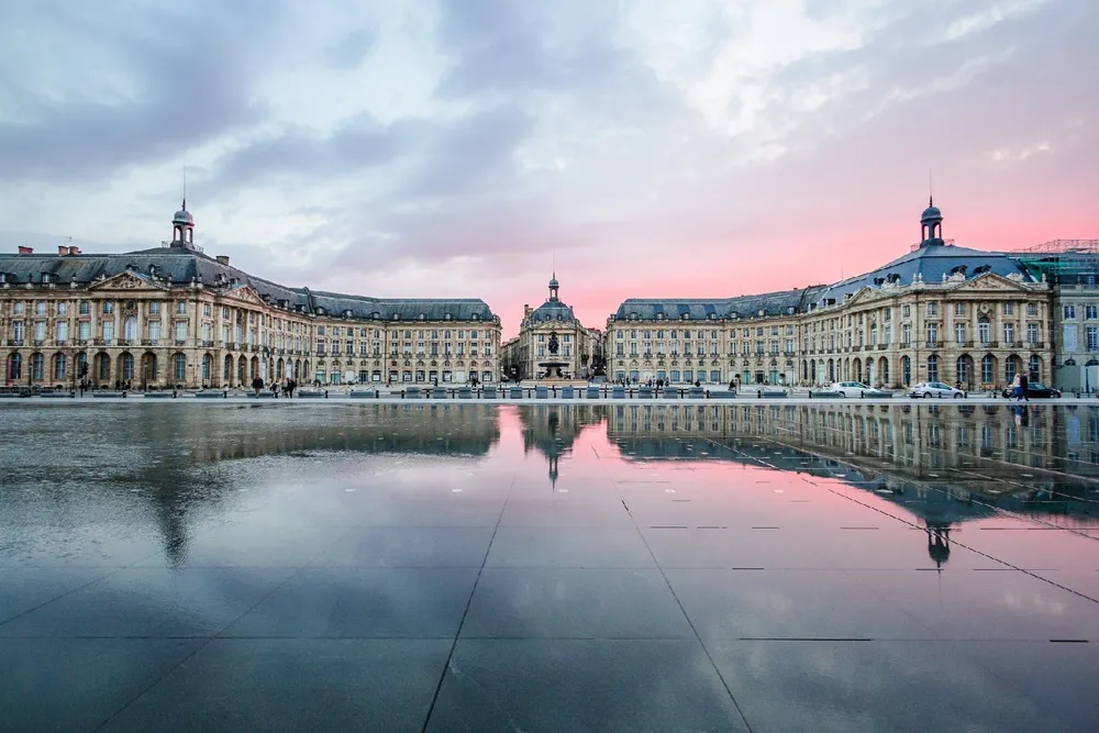 Image de couverture illustrant la destination Bordeaux