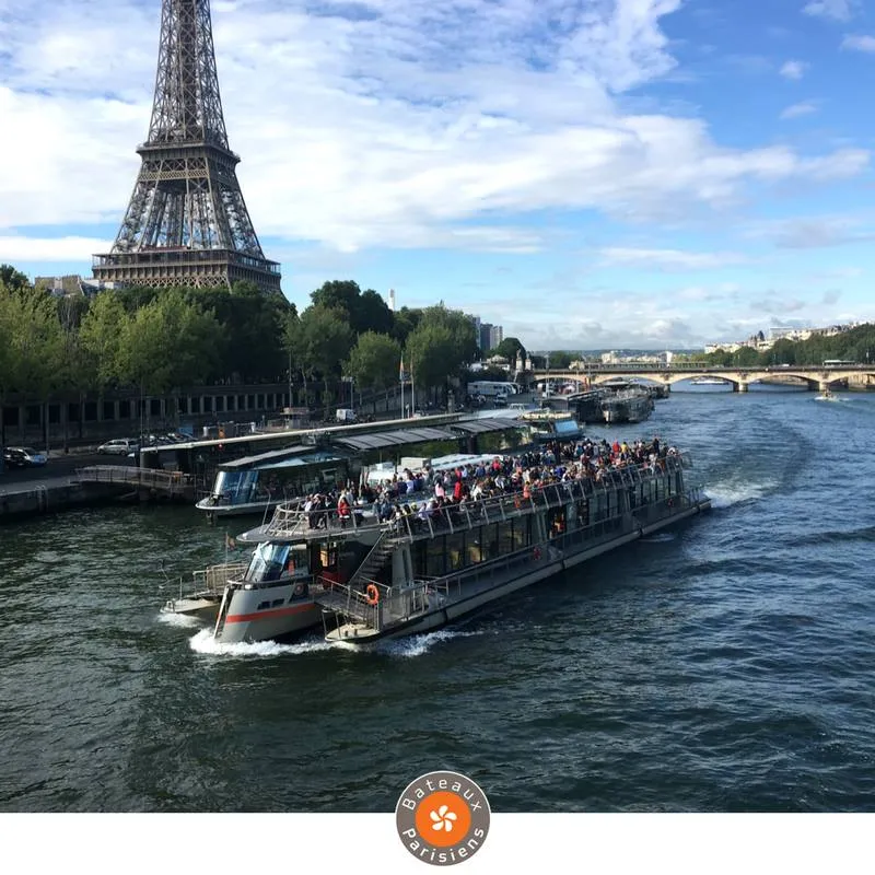Image qui représente un ticket d'une activité (Billets pour Croisière touristique sur la Seine depuis la Tour Eiffel) liée au point d'intéret