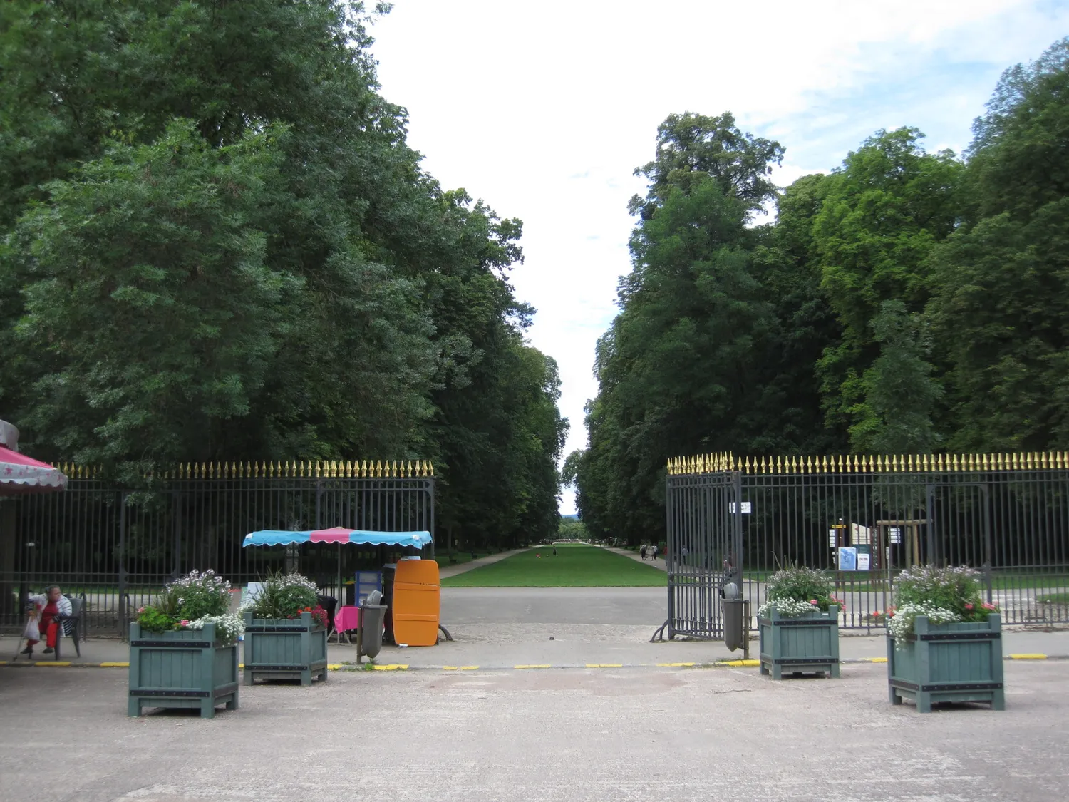 Image qui illustre: Parc de la Colombière à Dijon - 0