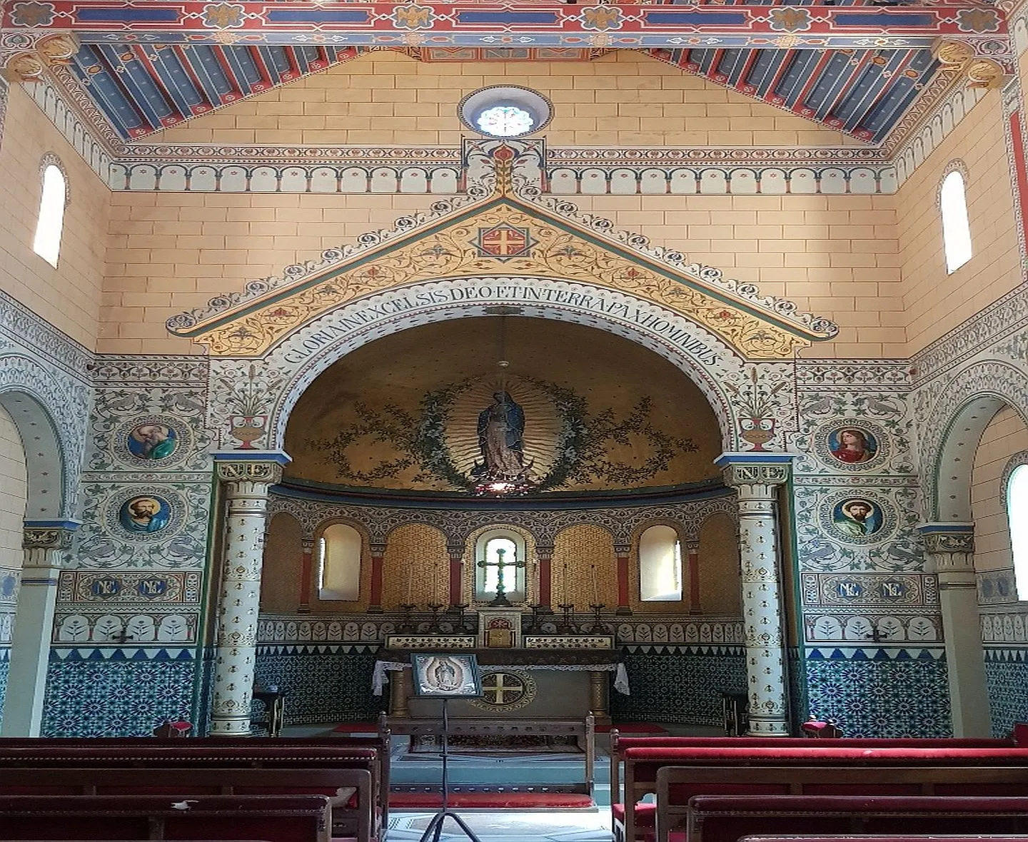 Image qui illustre: Chapelle Impériale à Biarritz - 2