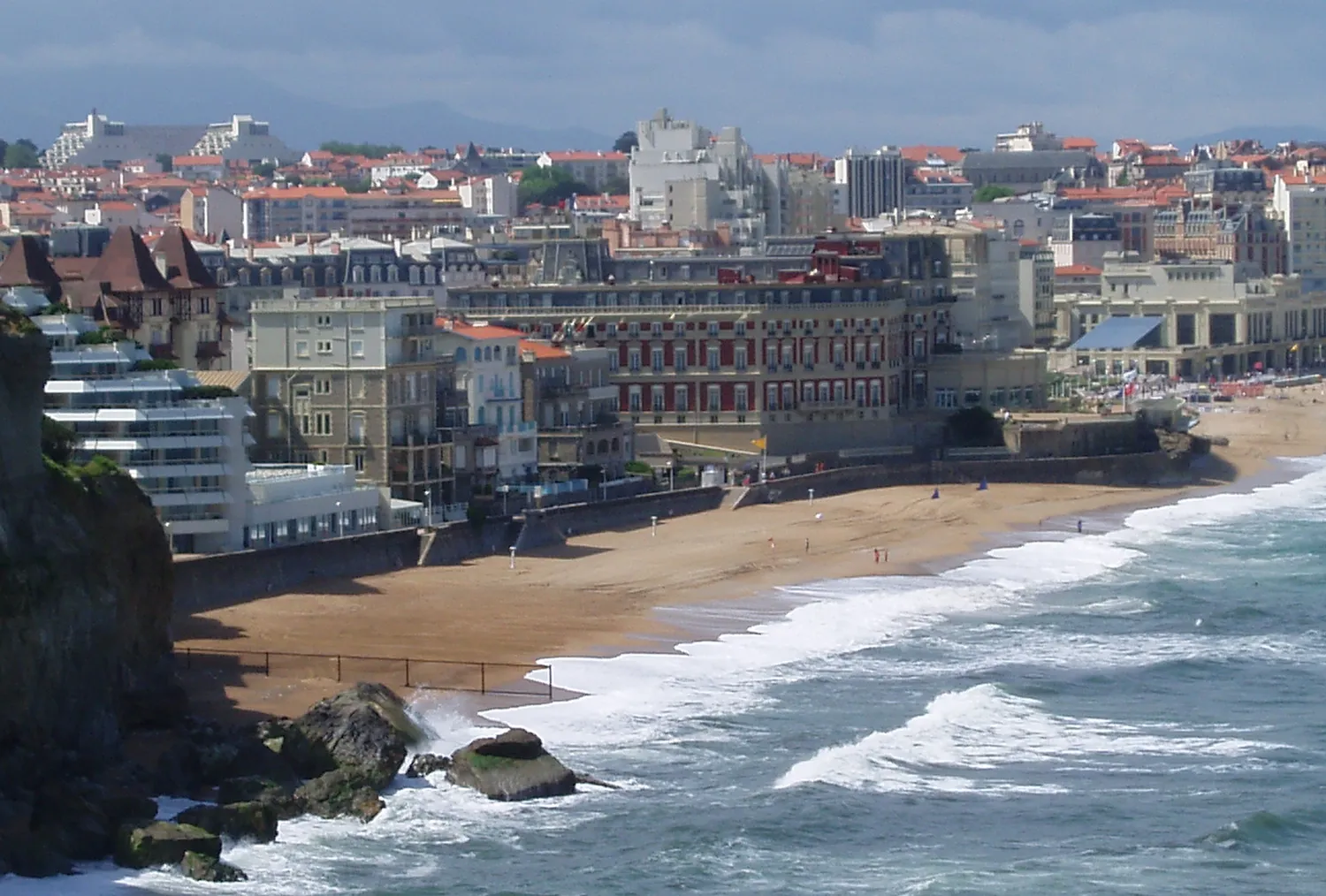 Image qui illustre: Plage Du Miramar à Biarritz - 2