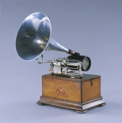 Image qui illustre: Démonstration : le phonographe