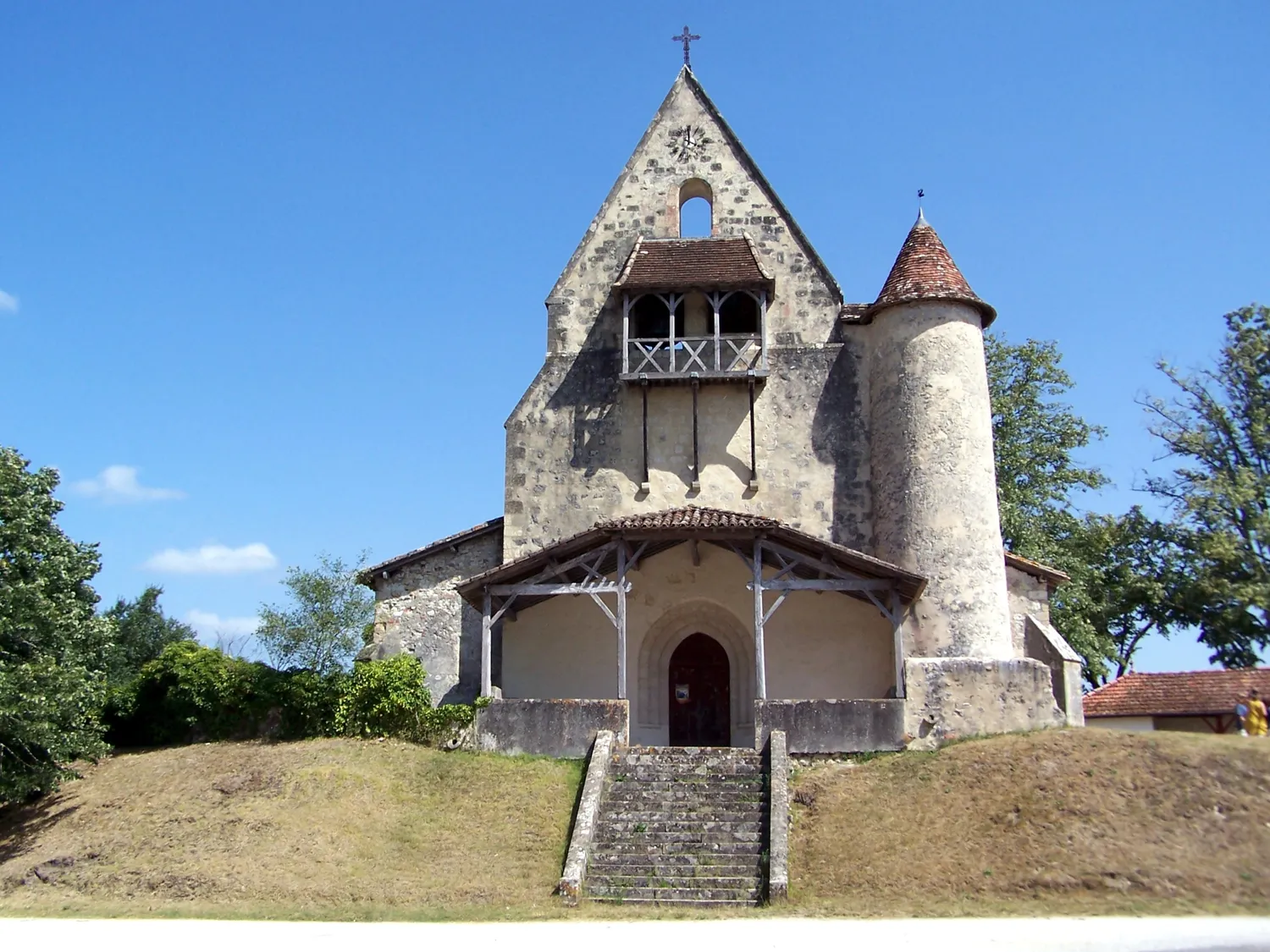 Image qui illustre: Eglise de Goualade à Goualade - 1