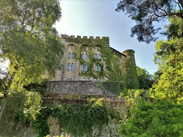 Image qui illustre: Château Saint-Étienne