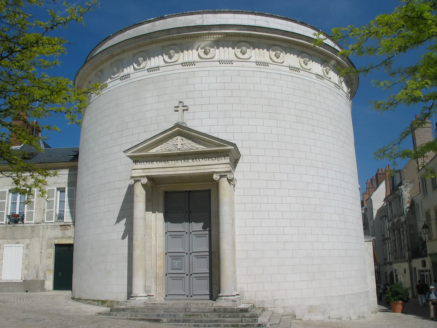 Image qui illustre: Temple Protestant D'orléans à Orléans - 2