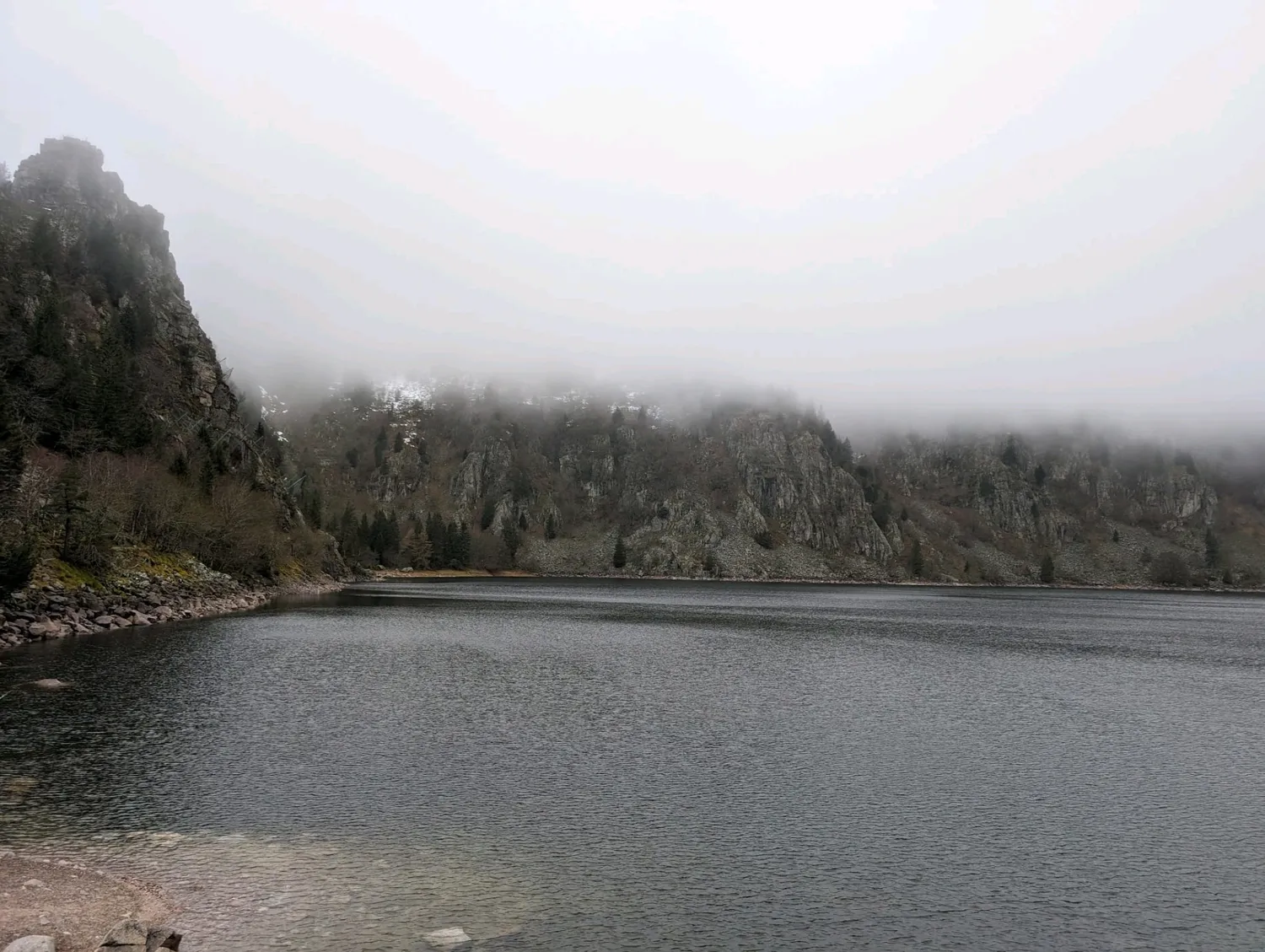 Image qui illustre: Le Lac Noir à Orbey - 2