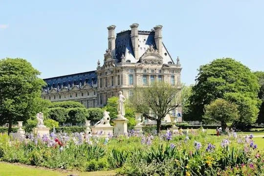 Image qui illustre: Palais-Royal et passages couverts : visite audio à pied