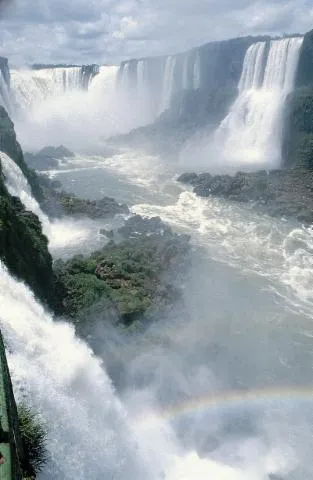 Image qui illustre: Chutes d’Iguazú