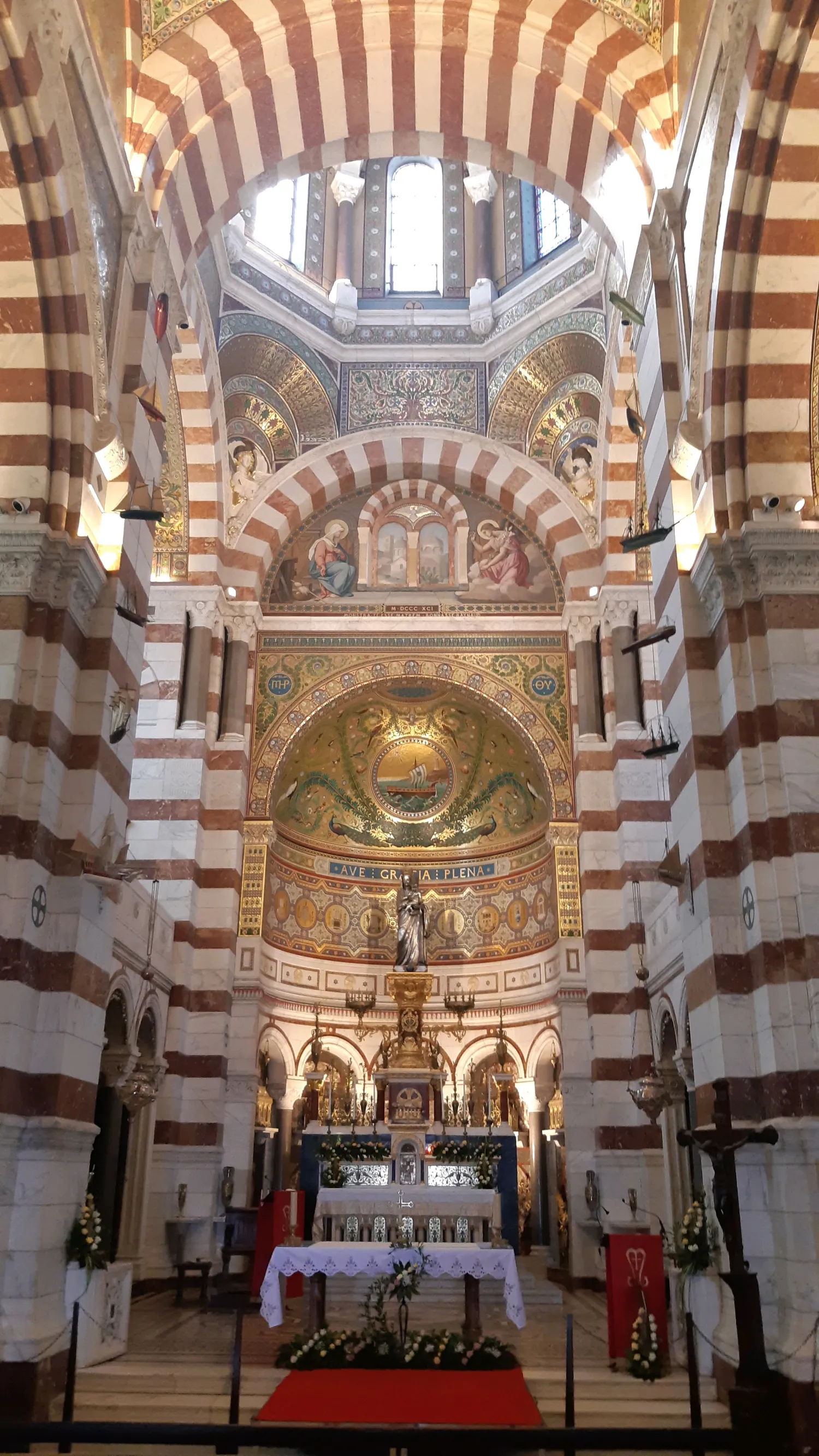 Image qui illustre: Basilique Notre-Dame de la Garde à Marseille - 2