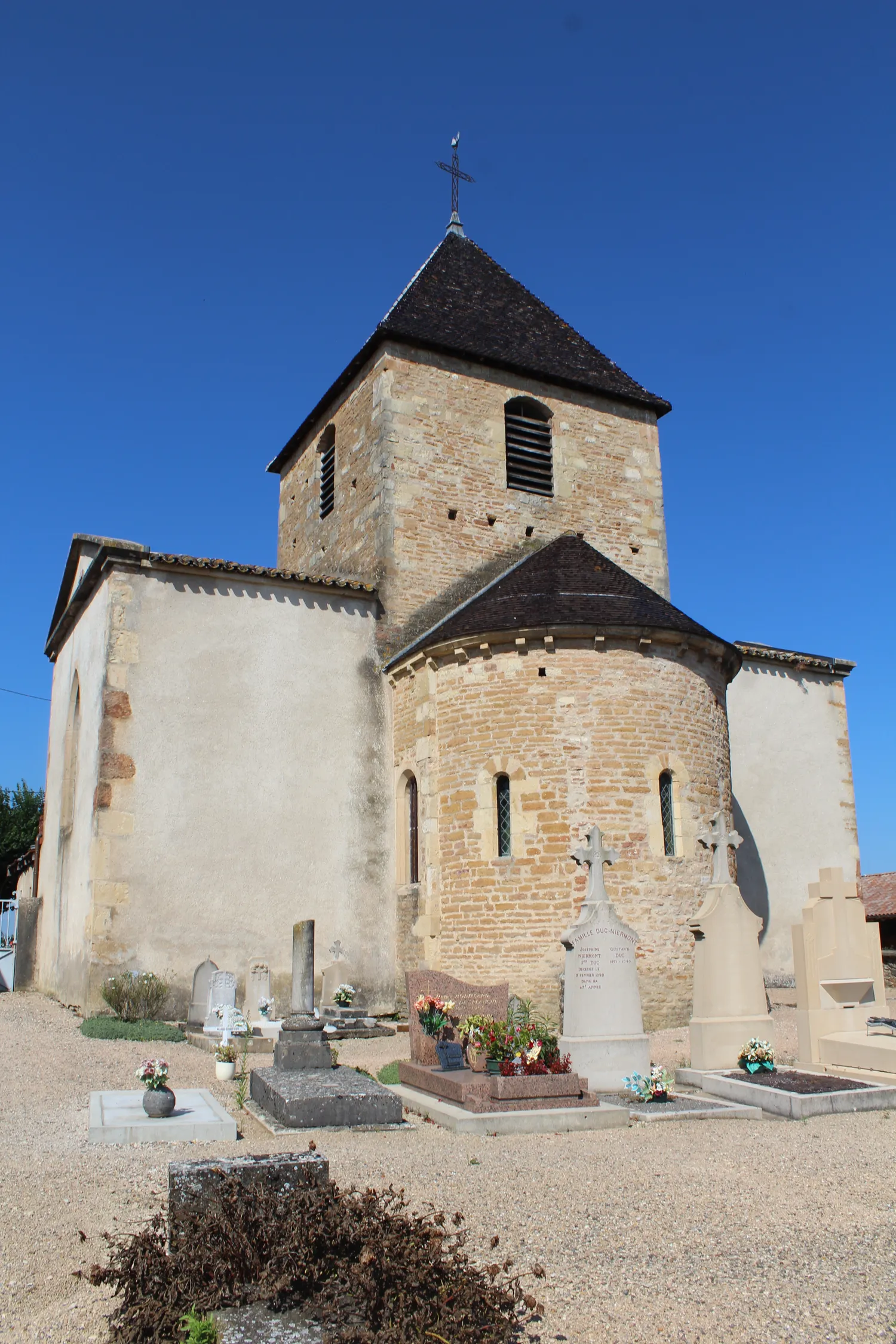 Image qui illustre: Eglise Saint-André de Saint-André-d'Huiriat à Saint-André-d'Huiriat - 0