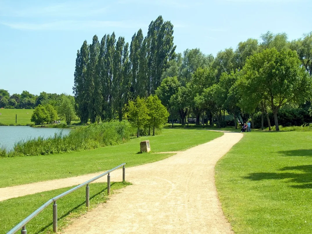 Image qui illustre: Parc Saint-pierre à Amiens - 0