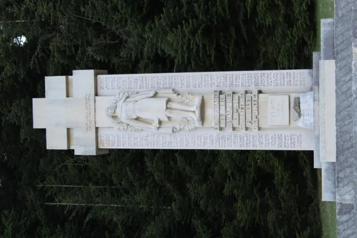 Image qui illustre: Monument de la Résistance Col de la Lèbe