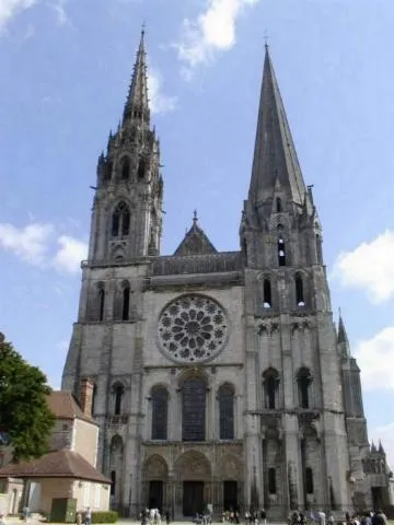 Image qui illustre: Cathédrale De Chartres