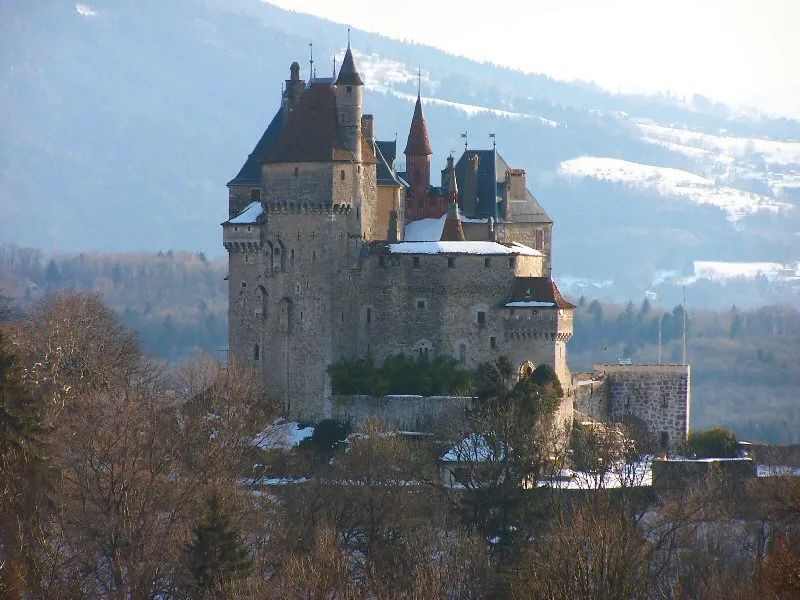 Image qui illustre: Château de Menthon-Saint-Bernard à Menthon-Saint-Bernard - 0