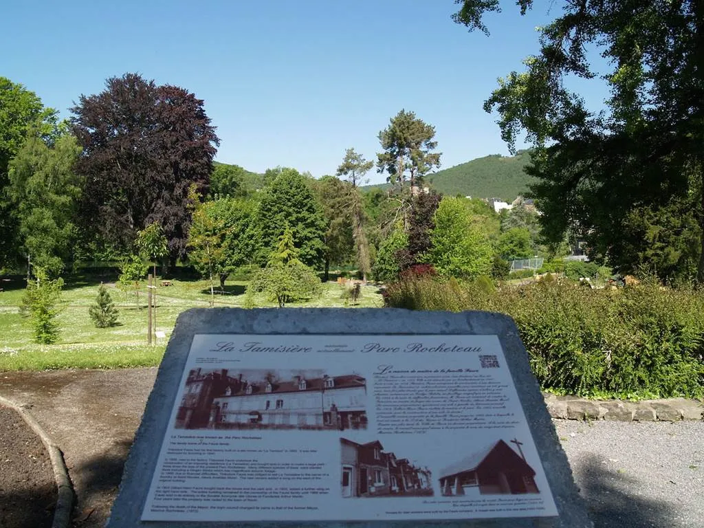 Image qui illustre: Parc Municipal Rocheteau à Revin - 0