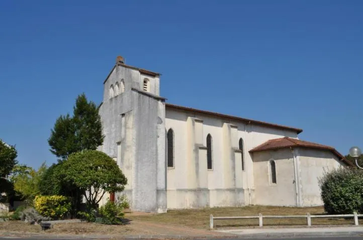 Image qui illustre: Eglise de Sainte-Eulalie en Born