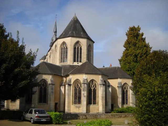 Image qui illustre: Eglise Notre Dame - Mamers