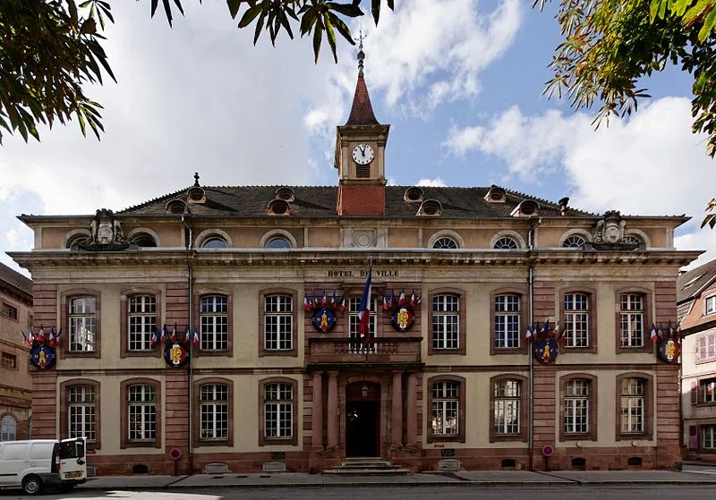 Image qui illustre: Hôtel de ville de Belfort