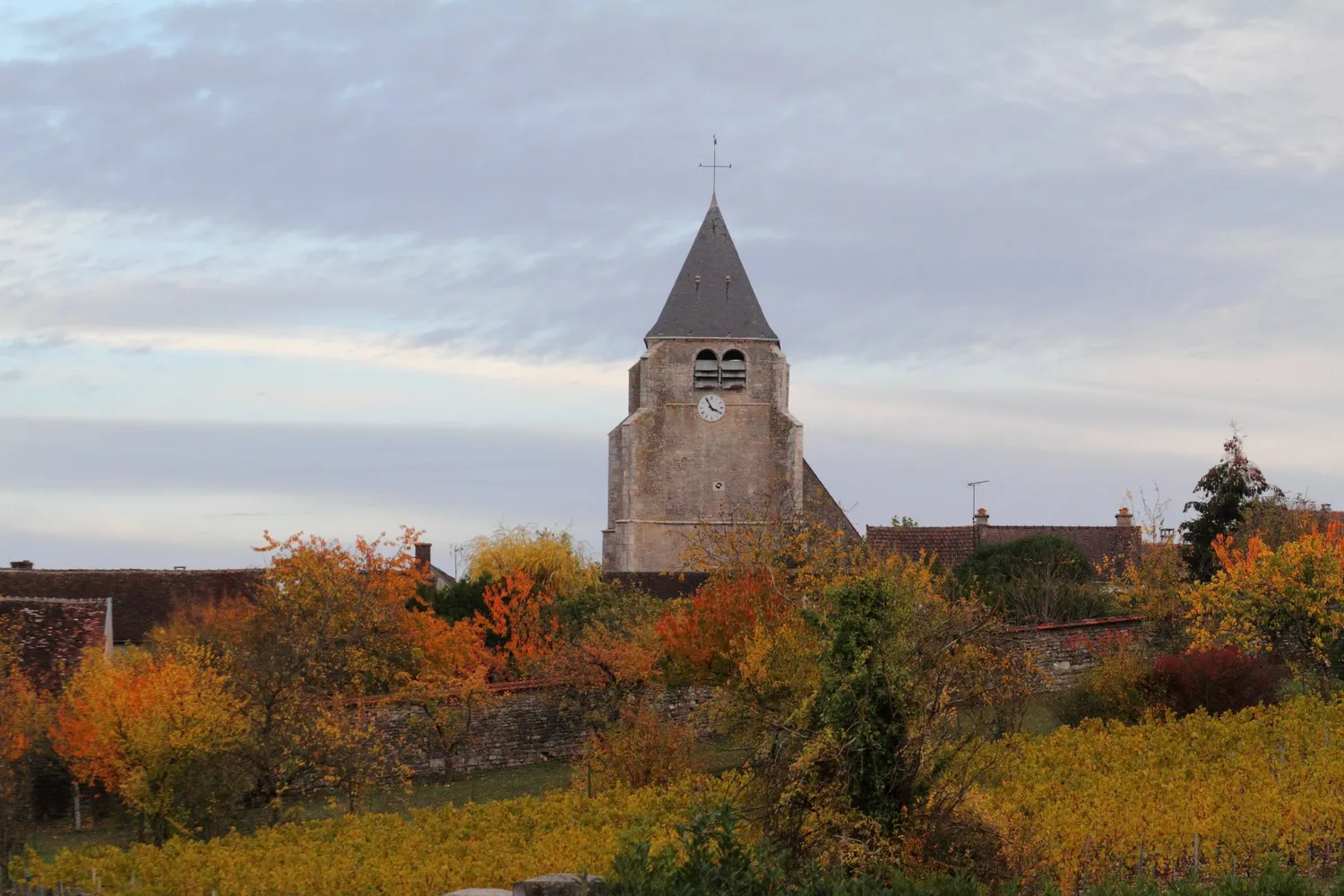 Image qui illustre: Eglise Saint-Nicolas de Fleys à Fleys - 0