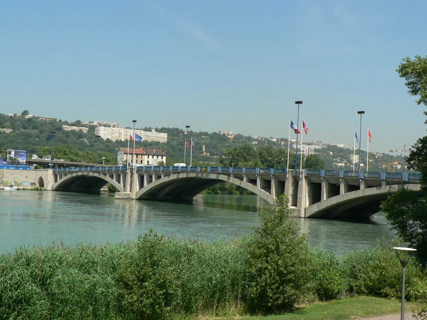 Image qui illustre: Pont Pasteur à Lyon - 0