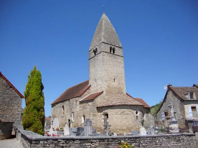 Image qui illustre: Eglise Saint-pierre Et Saint-paul