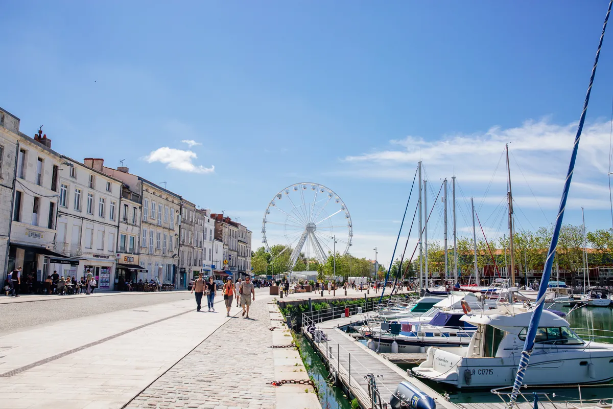 Image qui illustre: Le Vieux Port de La Rochelle à  - 0