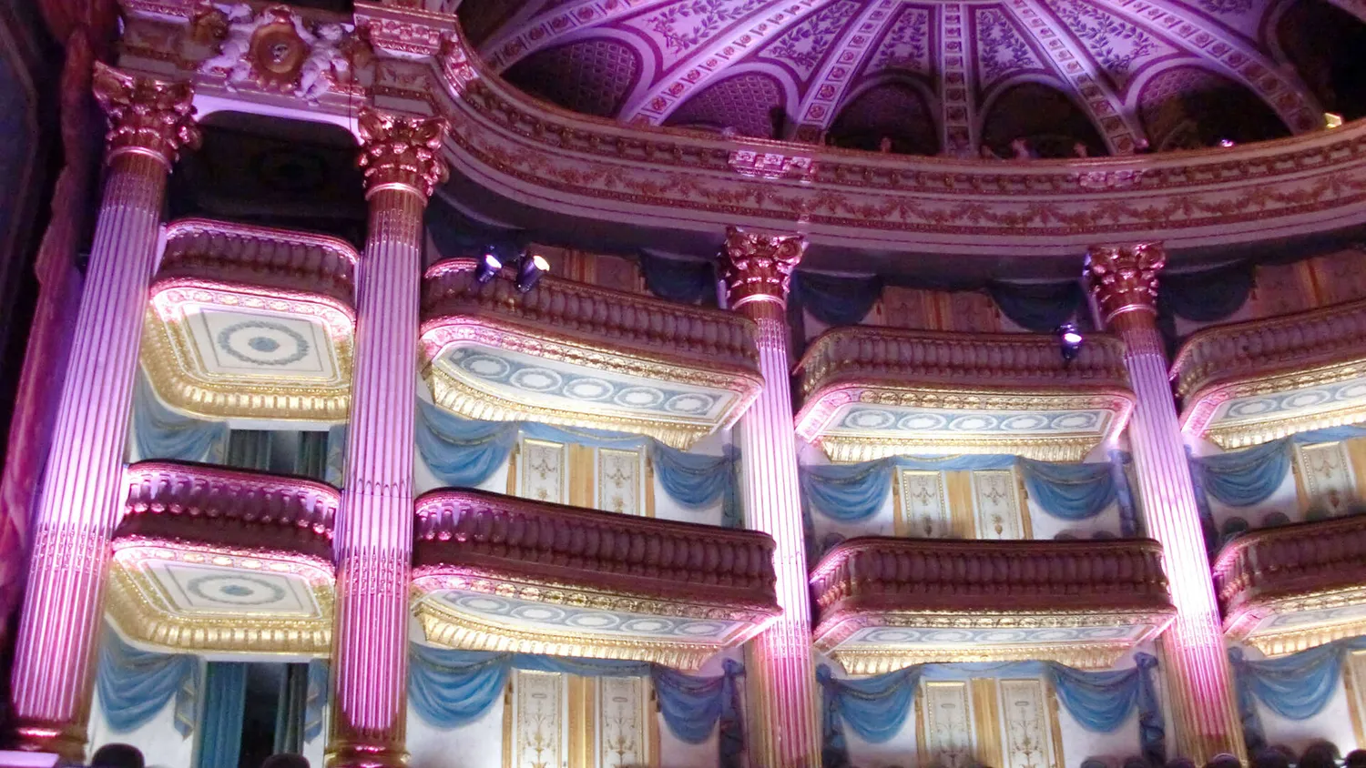 Image qui illustre: Grand Théâtre à Bordeaux - 2