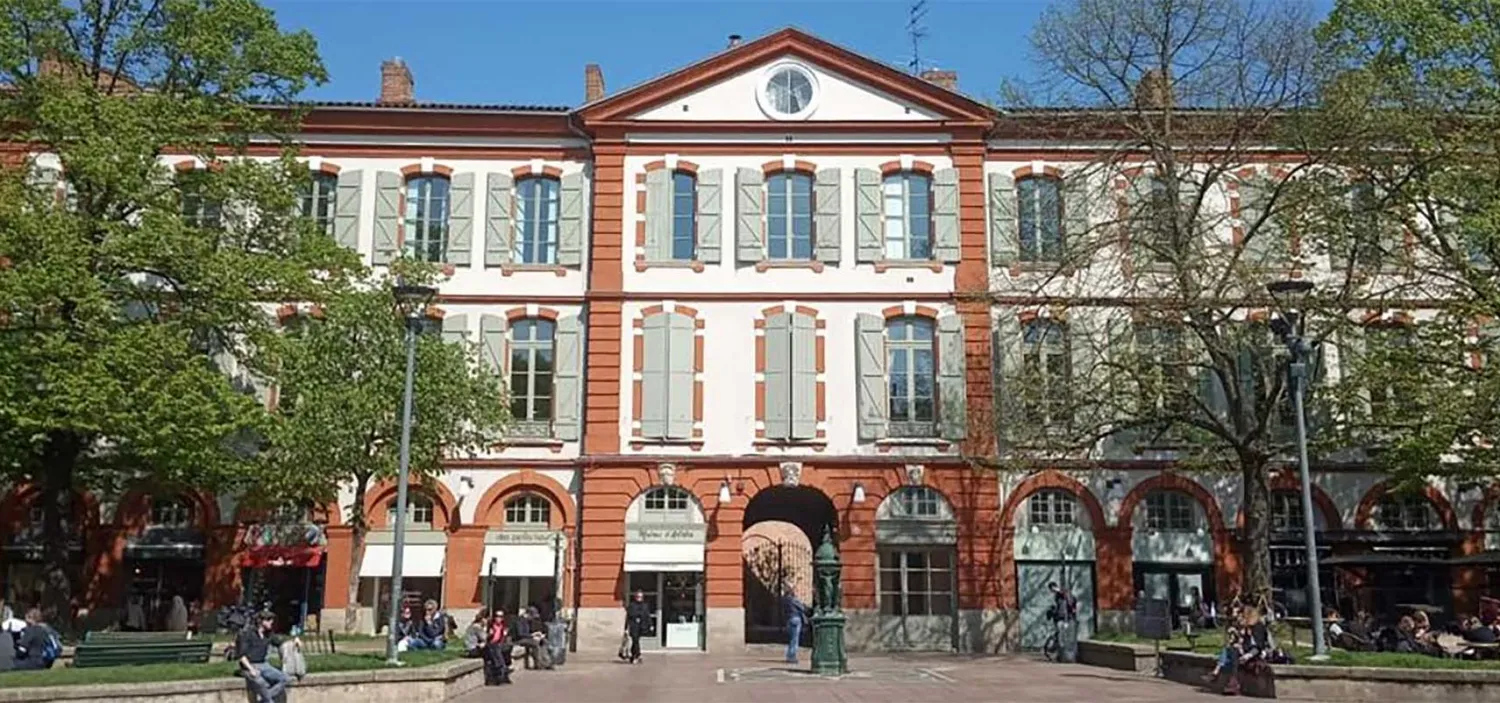 Image qui illustre: Place Saint Georges