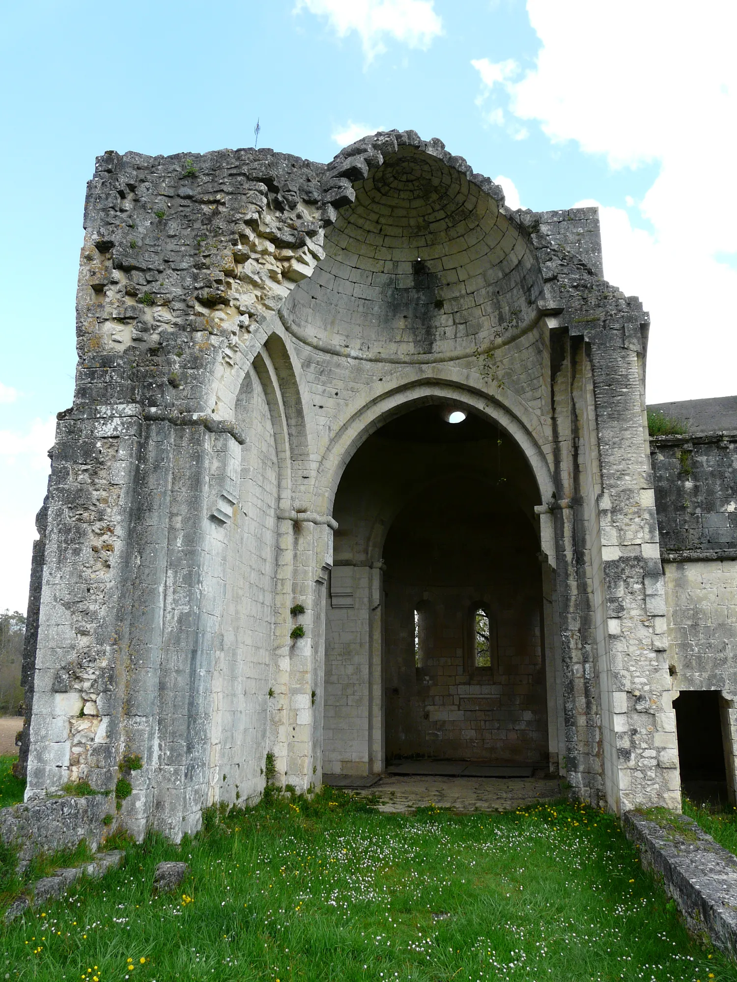 Image qui illustre: Abbaye de Boschaud à Villars - 0
