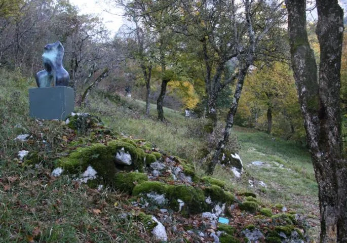 Image qui illustre: Visite découverte de L'éco-parc de Sculpture de Rochesmuses
