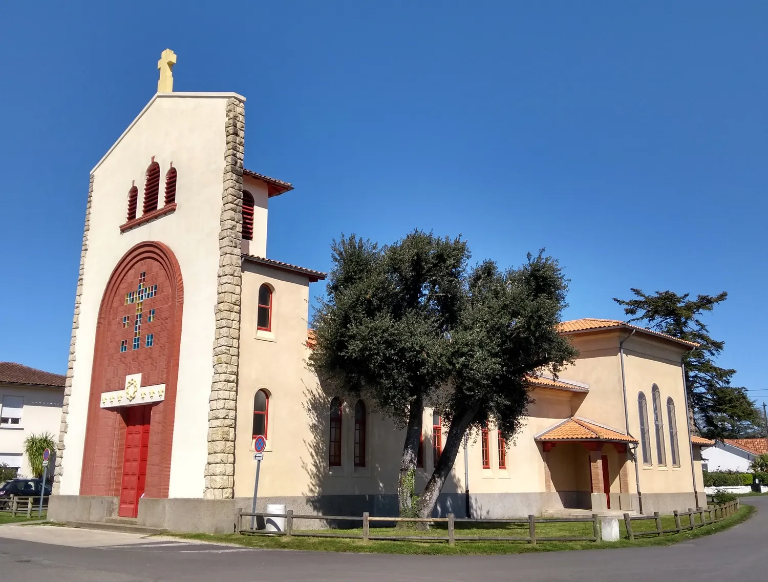 Image qui illustre: Chapelle Saint Louis De Taussat à Lanton - 2