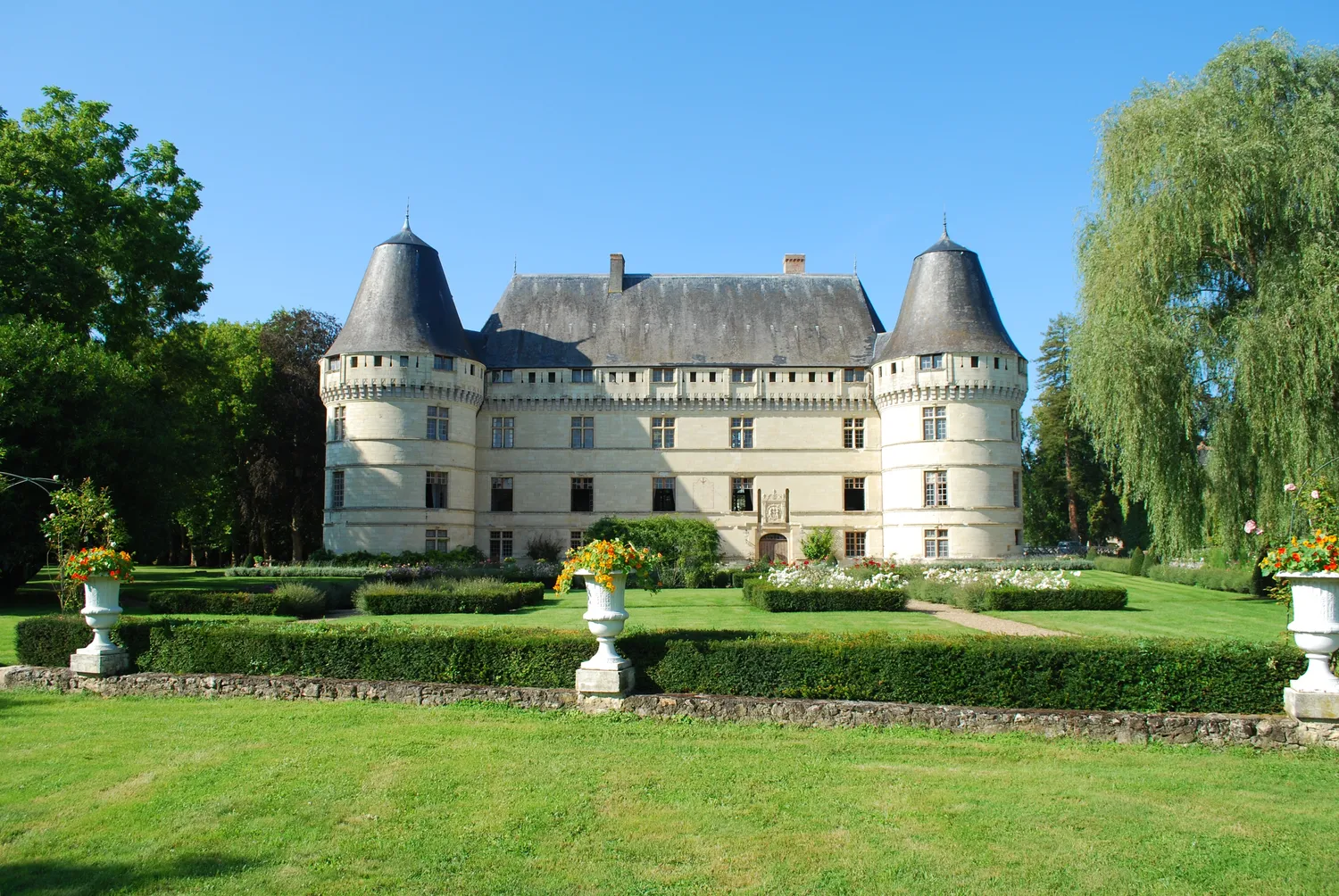 Image qui illustre: Château De L'islette à Azay-le-Rideau - 2