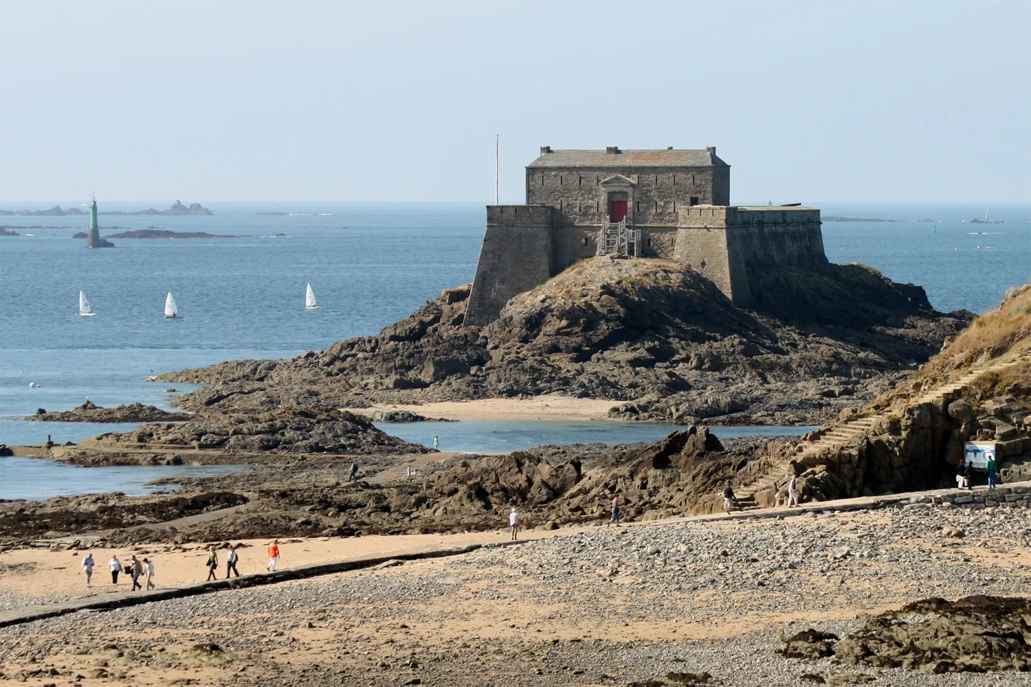 Image qui illustre: Le fort du Petit Bé à Saint-Malo - 0