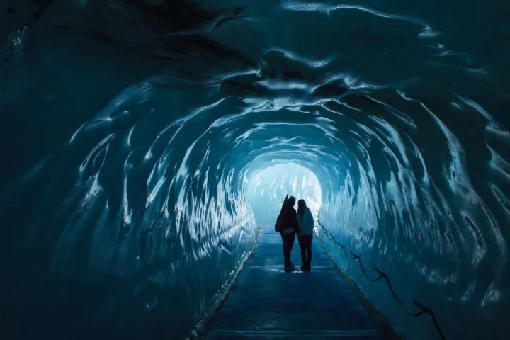 Image qui illustre: Grotte de glace