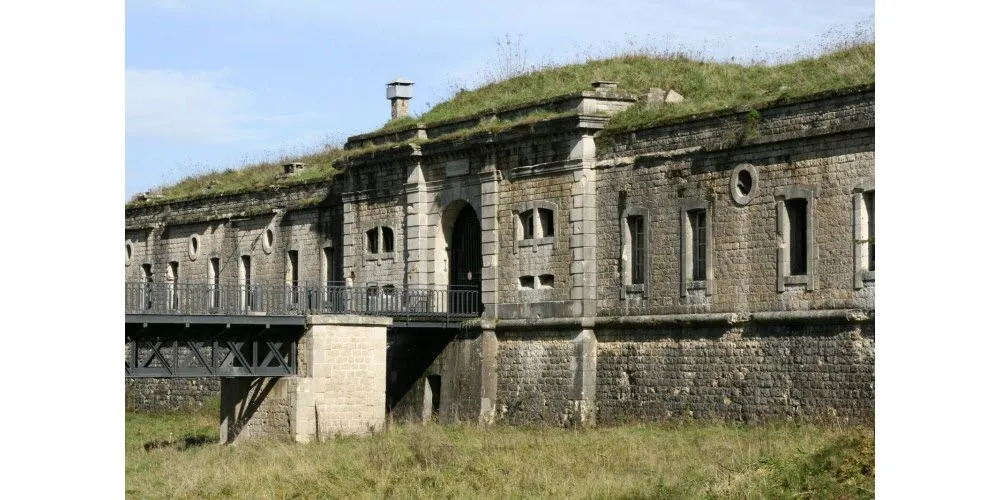 Image qui illustre: Fort de Bessoncourt