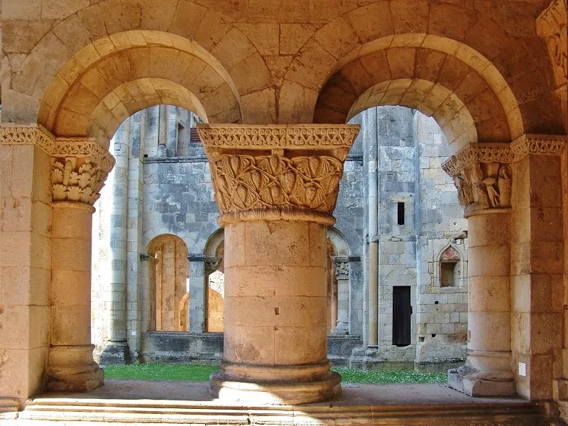 Image qui illustre: Abbaye De La Sauve-majeure à La Sauve - 1