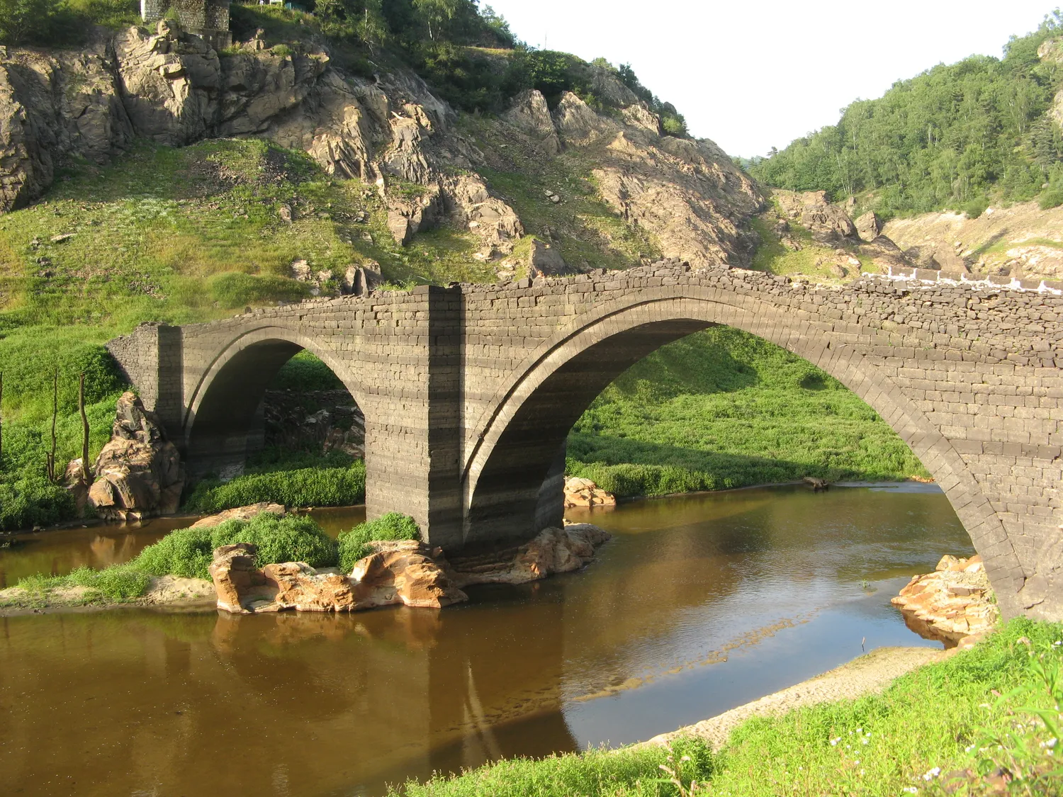 Image qui illustre: Pont de Tréboul à Sainte-Marie - 0