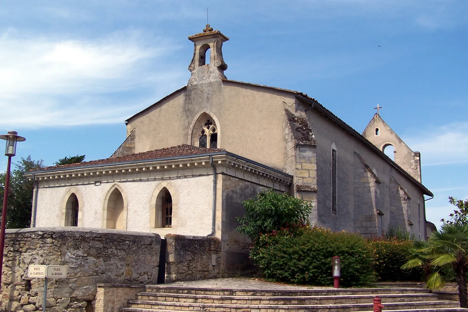 Image qui illustre: Eglise Notre-Dame de Fargues à Fargues - 1